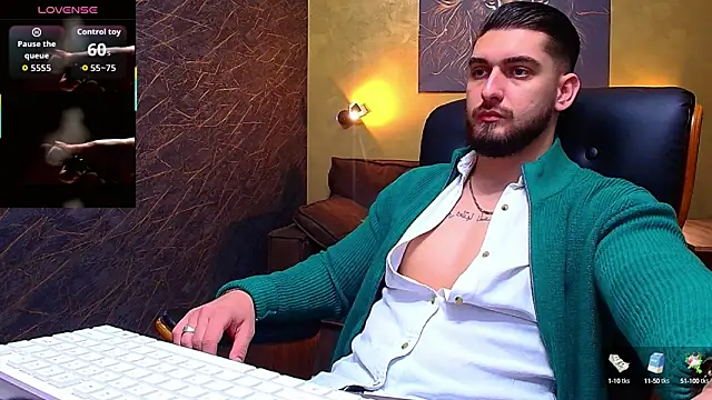 Snapshot of MatiasDean chatting on October 1, 2025, 4:40 am MatiasDean online show from October 1, 2025, 4:40 am