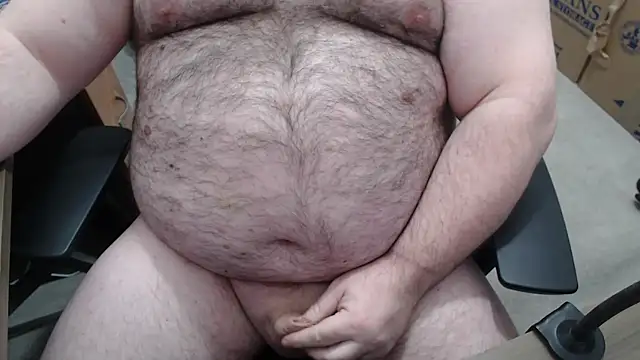 Snapshot of SmallBearUK chatting on March 24, 2026, 1:49 pm SmallBearUK online show from March 24, 2026, 1:49 pm