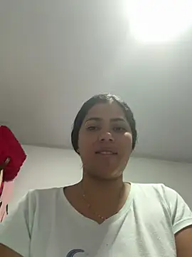  SamantaGomez online show from June 22, 2026, 7:05 am