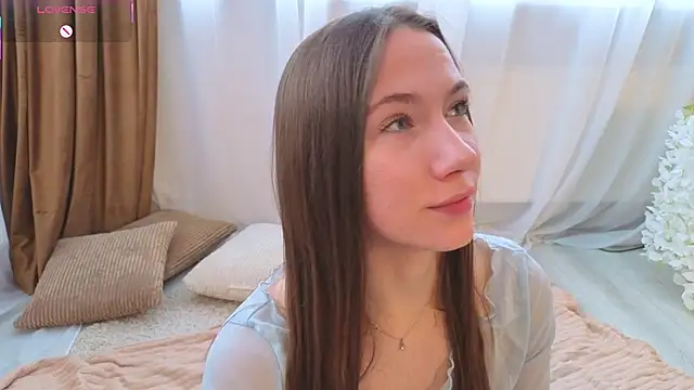 Kira mindnes online show from February 19, 2026, 6:20 am