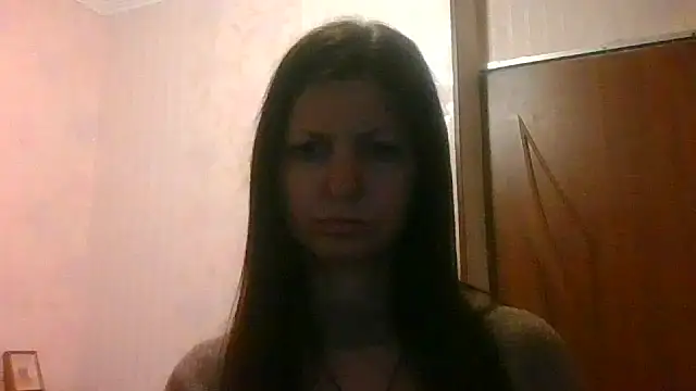 AliseWats online show from March 9, 2025, 9:14 pm