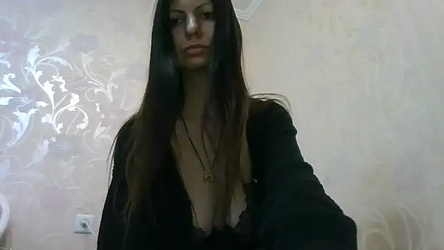 AliseWats online show from November 9, 2025, 1:53 pm