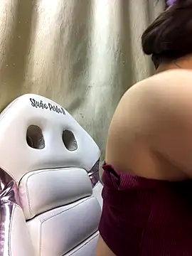 sweet  thang online show from October 18, 2025, 8:09 pm