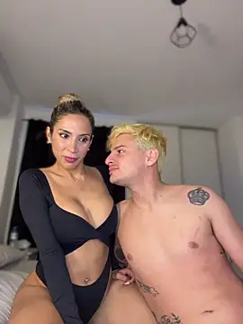 CarinaRose online show from April 8, 2026, 9:04 pm