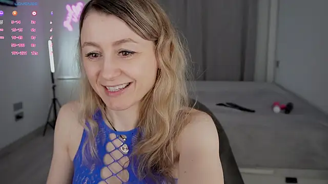   Milana     online show from May 14, 2026, 5:09 pm