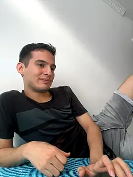 Snapshot of Thiagobb7 chatting on September 9, 2025, 9:58 pm Thiagobb7 online show from September 9, 2025, 9:58 pm