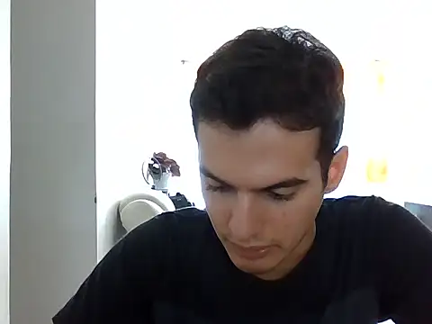 Snapshot of Thiagobb7 chatting on September 20, 2025, 9:49 pm Thiagobb7 online show from September 20, 2025, 9:49 pm