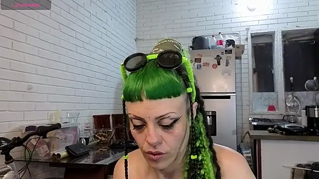 freyaa sorcerees online show from October 10, 2025, 6:34 am