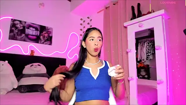 Vickysth online show from November 11, 2025, 10:32 pm