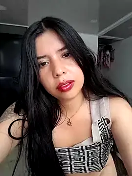 Anasoffie94 online show from March 13, 2025, 2:23 pm