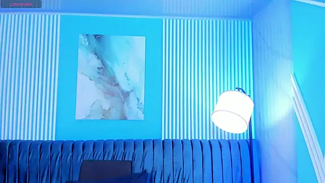 roxy hell online show from September 24, 2025, 7:06 pm