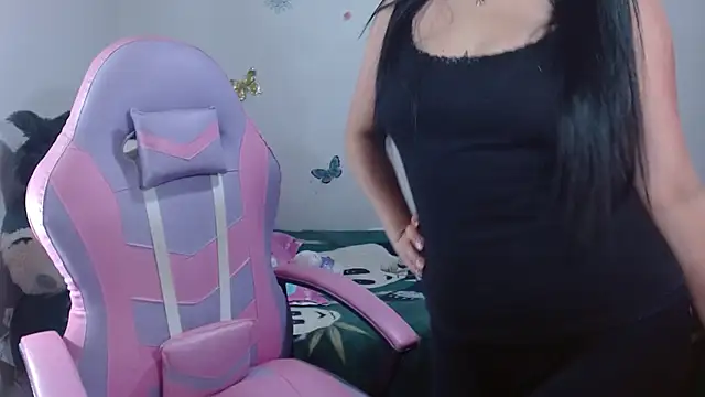 Snapshot of Selene_mixx chatting on May 12, 2026, 9:01 pm Selene mixx online show from May 12, 2026, 9:01 pm