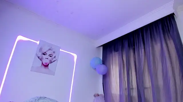 sweet cinamon online show from February 2, 2026, 7:56 pm