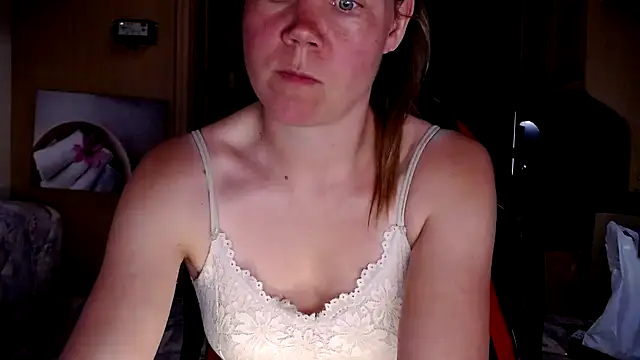 CallMeMaria online show from January 4, 2025, 4:22 pm