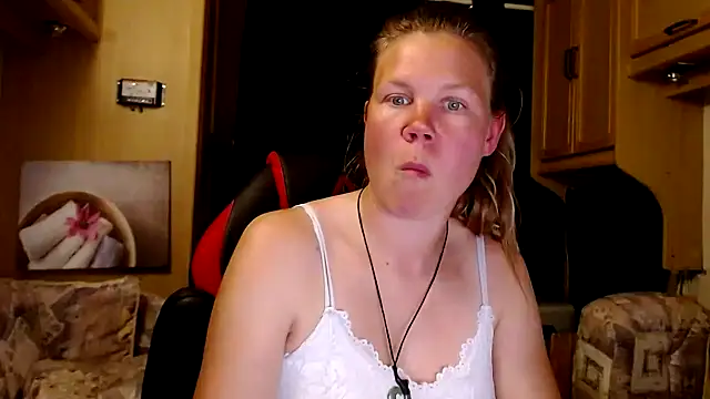 CallMeMaria online show from January 18, 2025, 7:58 pm