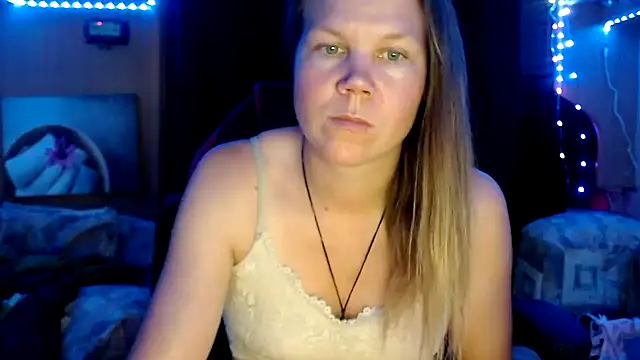 CallMeMaria online show from January 28, 2025, 8:36 pm