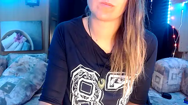 CallMeMaria online show from February 26, 2025, 10:26 am