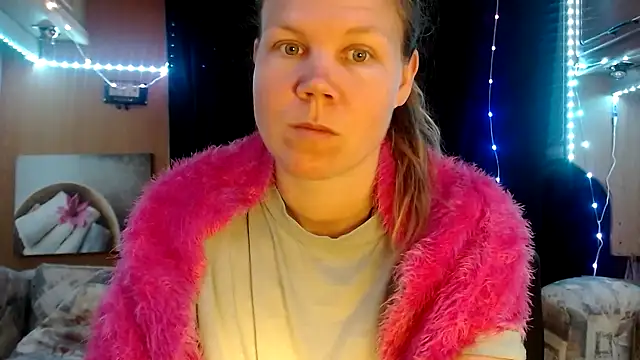 CallMeMaria online show from February 28, 2025, 10:20 am