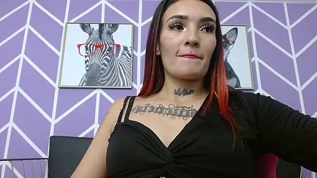 Katy luxury online show from March 10, 2025, 5:07 pm