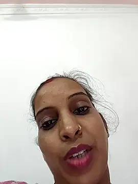 Hotty-Nidhi online show from October 13, 2025, 3:45 pm