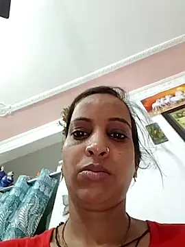 Snapshot of Hotty-Nidhi chatting on June 11, 2026, 3:26 am Hotty-Nidhi online show from June 11, 2026, 3:26 am