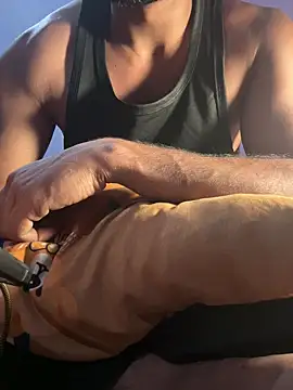 Snapshot of HARSHHU01 chatting on March 21, 2025, 3:13 pm HARSHHU01 online show from March 21, 2025, 3:13 pm