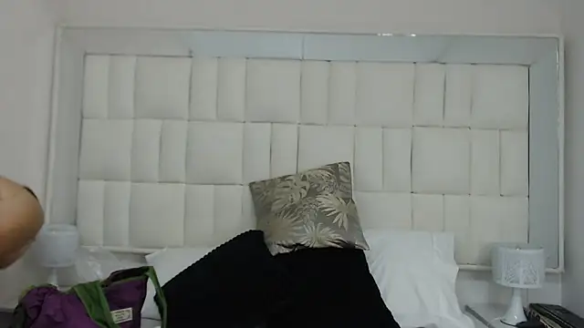 Snapshot of TaliaCrimsonf chatting on March 12, 2025, 12:57 pm TaliaCrimsonf online show from March 12, 2025, 12:57 pm