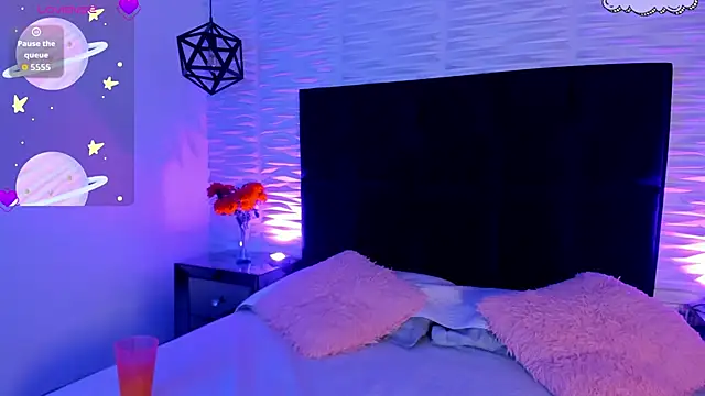 Melody Black  online show from March 5, 2026, 9:00 pm