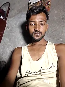 India HOT23 online show from October 14, 2025, 7:03 pm