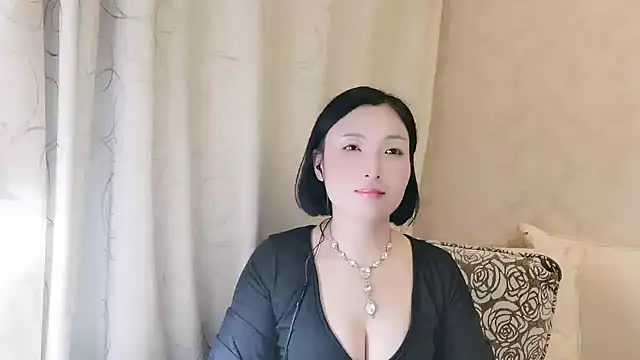 Rachel-6600 online show from October 30, 2025, 2:51 pm