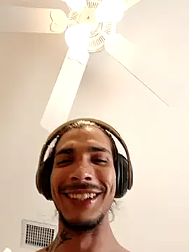 HazelEyedJay420 online show from March 13, 2025, 2:33 pm