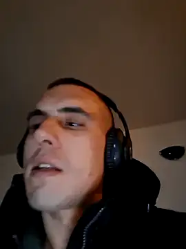 marco199077 online show from March 27, 2026, 5:56 pm