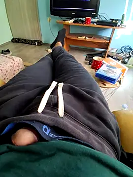 marco199077 online show from April 7, 2026, 3:56 pm