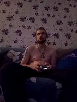 ThePython666 online show from October 8, 2025, 11:57 pm