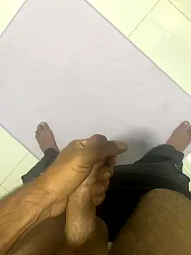 Snapshot of AYARSIZ38 chatting on October 3, 2025, 7:22 pm AYARSIZ38 online show from October 3, 2025, 7:22 pm