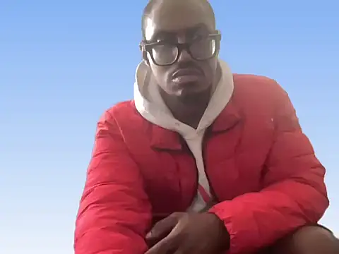 Snapshot of kngkeeem chatting on November 15, 2025, 6:37 pm kngkeeem online show from November 15, 2025, 6:37 pm