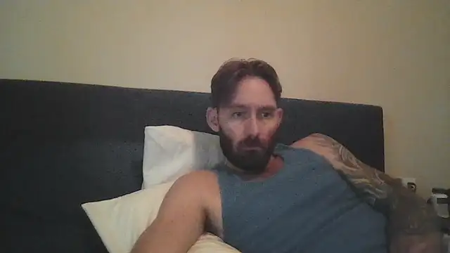 whowantsacreampie online show from October 1, 2025, 12:00 pm