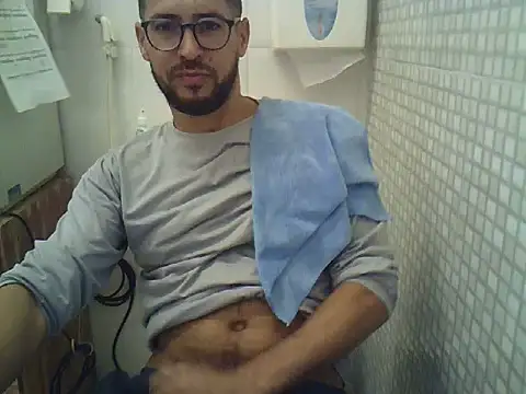 pdasgyn online show from November 24, 2025, 1:22 pm