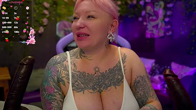 Snapshot of BlackedBarbie chatting on October 29, 2025, 7:26 pm BlackedBarbie online show from October 29, 2025, 7:26 pm