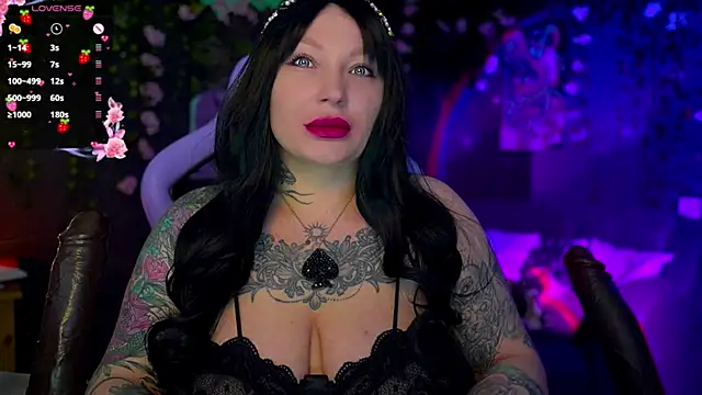 Snapshot of BlackedBarbie chatting on October 31, 2025, 6:53 pm BlackedBarbie online show from October 31, 2025, 6:53 pm