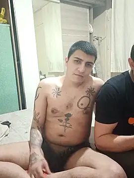 Snapshot of Kadir1320@xh chatting on March 17, 2025, 10:06 pm Kadir1320xh online show from March 17, 2025, 10:06 pm