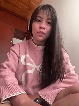 -Selene- online show from April 14, 2026, 5:19 pm