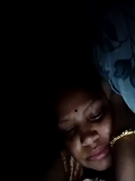 Snapshot of Arohi35 chatting on February 22, 2026, 5:33 pm Arohi35 online show from February 22, 2026, 5:33 pm