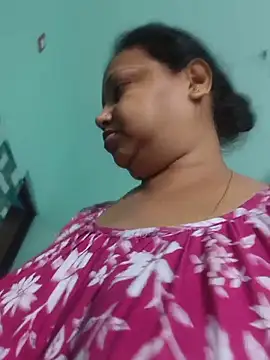 Snapshot of Arohi35 chatting on May 27, 2026, 1:35 am Arohi35 online show from May 27, 2026, 1:35 am
