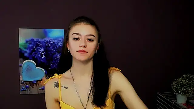 Snapshot of LanaTey chatting on March 10, 2025, 11:53 am LanaTey online show from March 10, 2025, 11:53 am