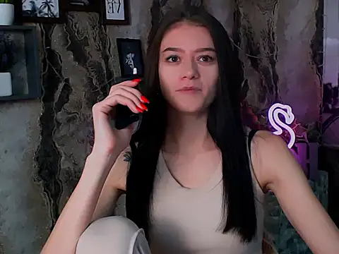 Snapshot of LanaTey chatting on September 28, 2025, 10:09 am LanaTey online show from September 28, 2025, 10:09 am