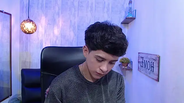 Snapshot of Sam_Daves chatting on March 11, 2025, 1:12 pm Sam Daves online show from March 11, 2025, 1:12 pm