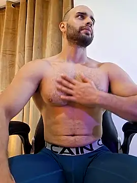 Snapshot of Chris_Alzate chatting on March 13, 2025, 2:27 am Chris Alzate online show from March 13, 2025, 2:27 am