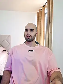 Snapshot of Chris_Alzate chatting on March 16, 2025, 9:16 pm Chris Alzate online show from March 16, 2025, 9:16 pm