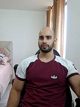 Snapshot of Chris_Alzate chatting on March 19, 2025, 9:37 pm Chris Alzate online show from March 19, 2025, 9:37 pm